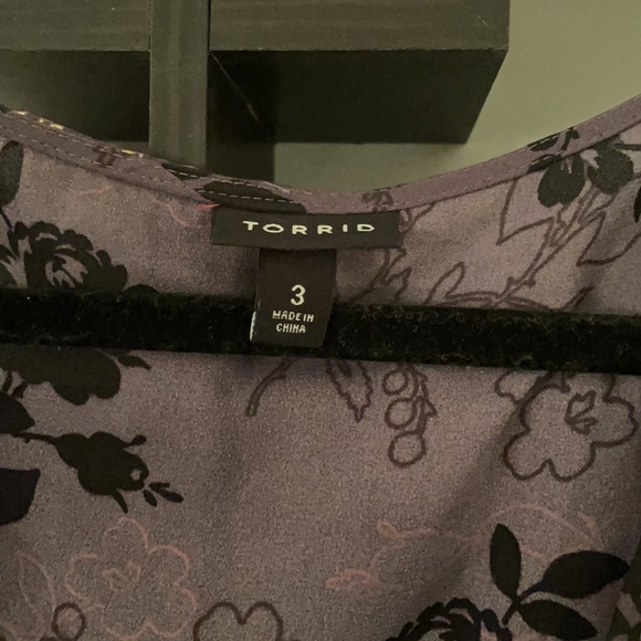 NWOT TORRID BABYDOLL BLOUSE 3x - Picture 3 of 4